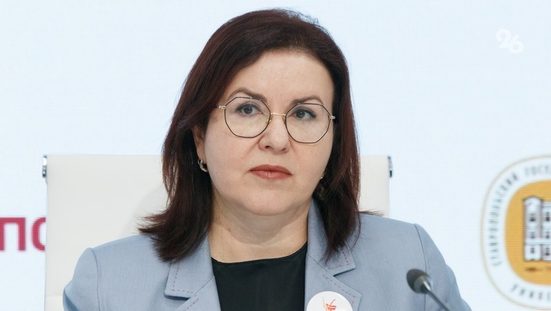    Руководитель филиала фонда «Защитники Отечества» Оксана Романенко Фото: Дмитрий Ахмадуллин / / ИА «Победа26»