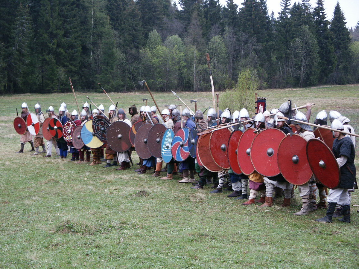 Фото 2004 года, с 2003 ничего найти не удалось, к сожалению.