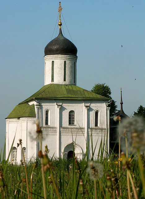 Успенский собор «на Городке» в Звенигороде (около 1400 года)