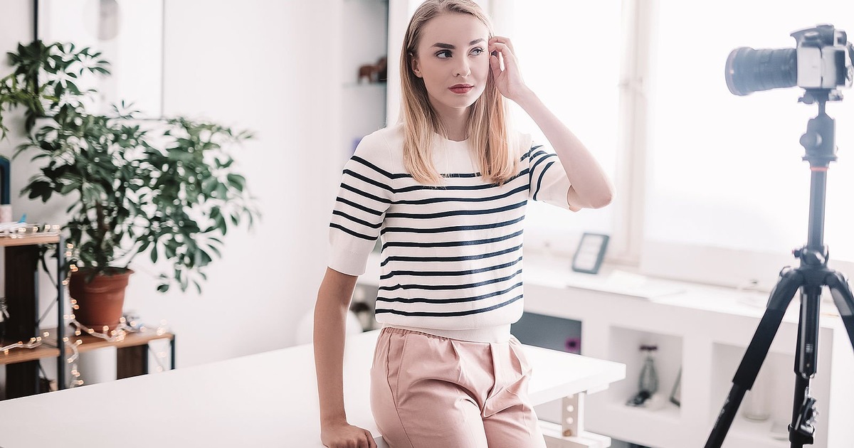    Почему нас бесят блогеры, которые учат жить, но сами не умеют?