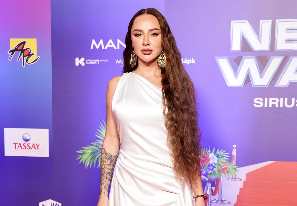    В соцсетях Анны Асти нет совместных фото с мужем