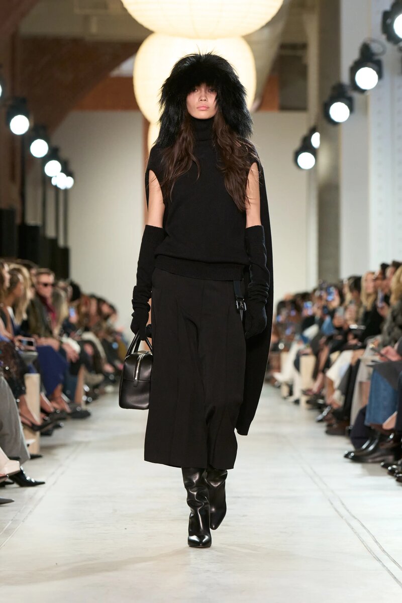 Michael Kors Fall 2025 Ready-To-Wear