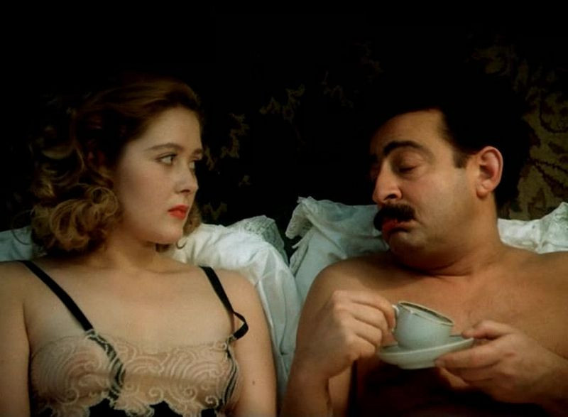 Кадр из х/ф "Маленький гигант большого секса"