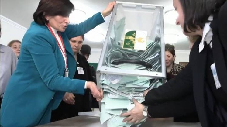    1 канал/скриншот с видео В Абхазии подсчитали голоса