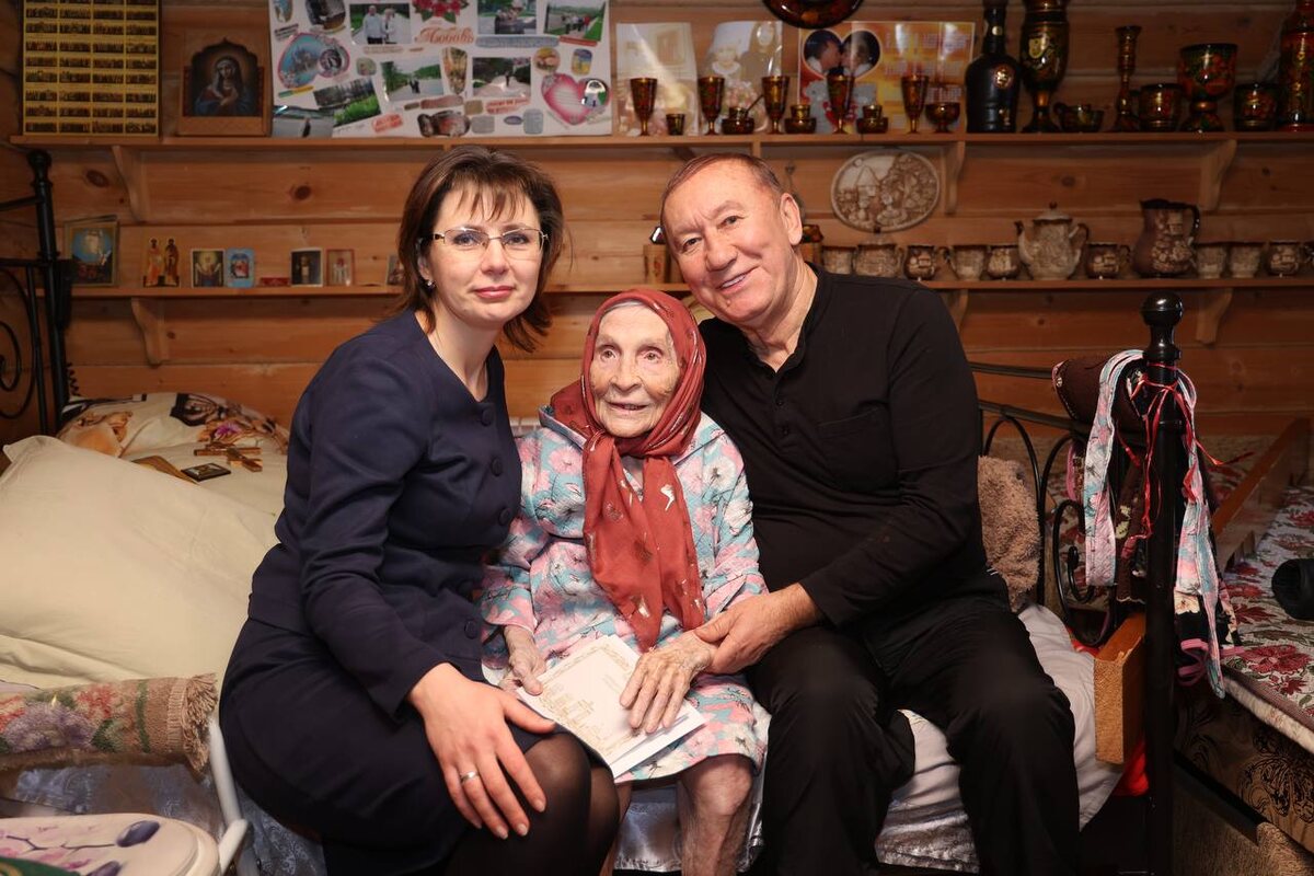    Жительница Курска отметила 100-летний юбилей