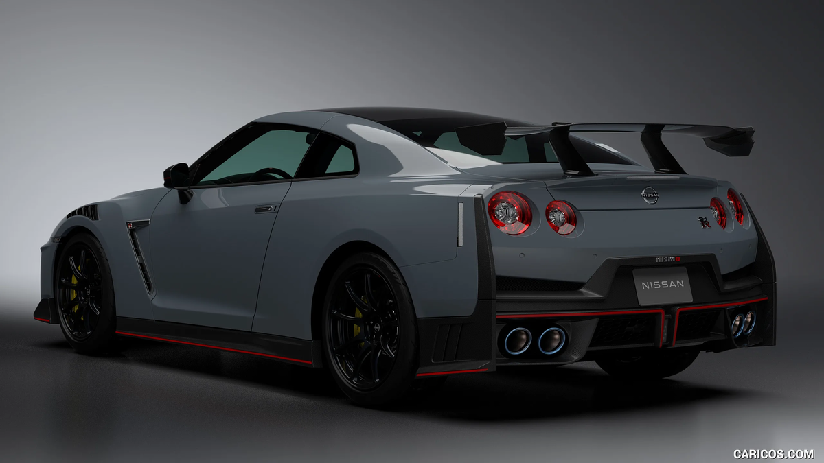 Nissan GT-R 2024