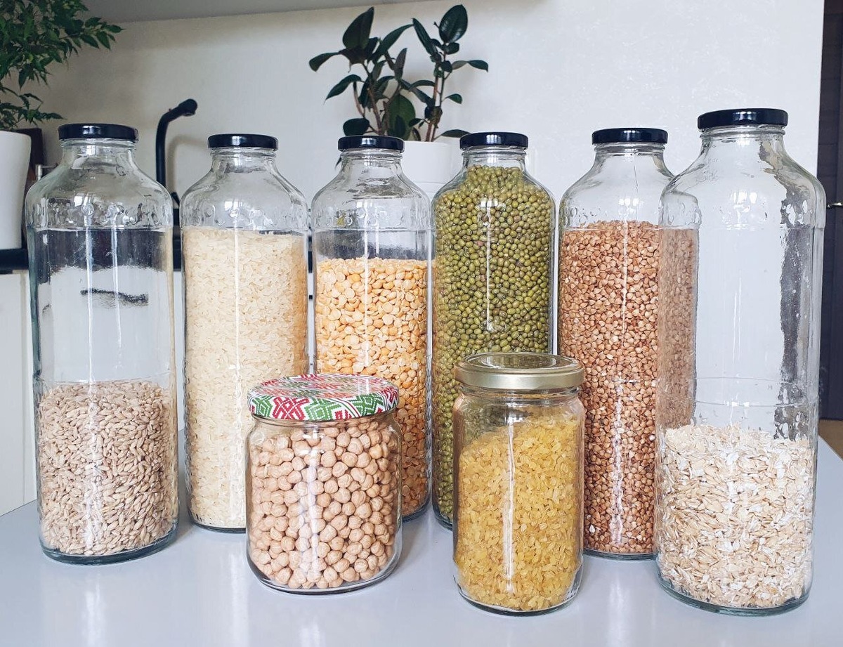 не раз уже показывала свои бутылочки о сока с крупами, люблю их)