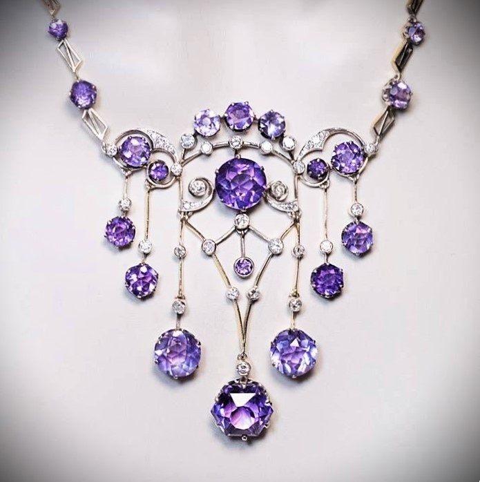 2. Москва 1910е. Позолоченное серебро, аметисты и бриллианты из Сибири.