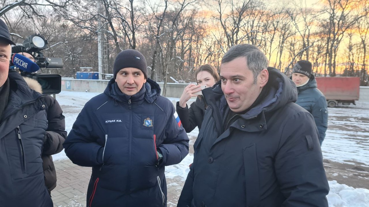    На пустыре около памятника "Танкистам - героям Курской битвы" планируется разбить сквер