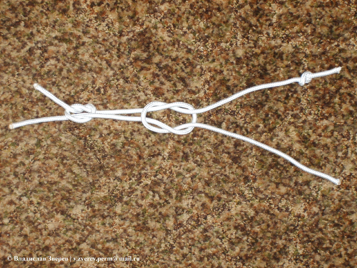 Фото 2. Прямой узел.