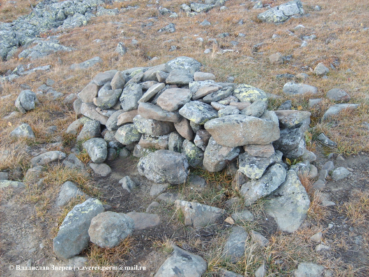 Фото 1. Основание тура башенки.