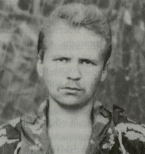 Военврач ММГ Пянджского погранторяда А. Липовой. Республика Афганистан, 1987 год