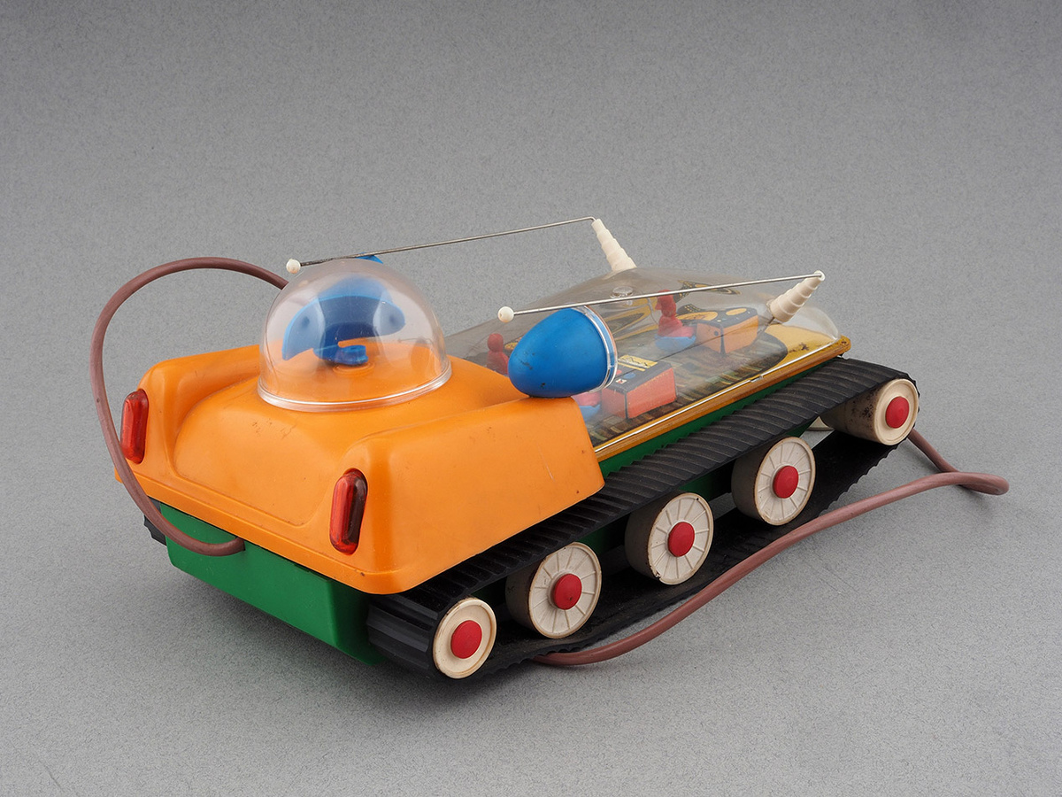 Планетоход, электромеханическая игрушка, производитель ЛМЗ. Фото из открытых источников.