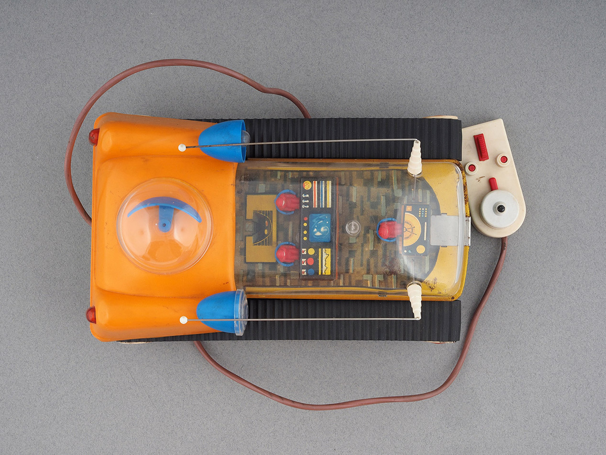 Планетоход, электромеханическая игрушка, производитель ЛМЗ. Фото из открытых источников.