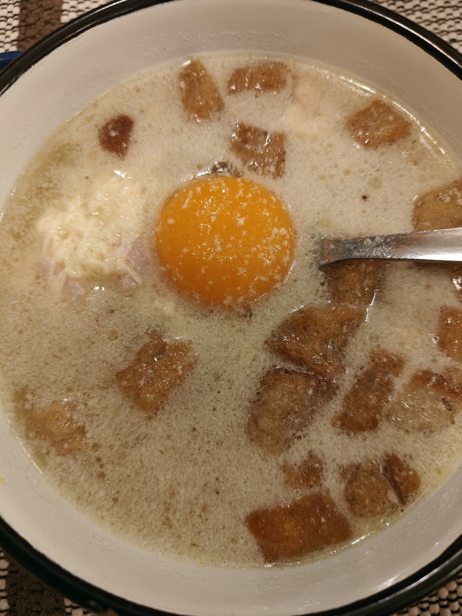 Чеснэчка в ресторане в словацком городке Жилина