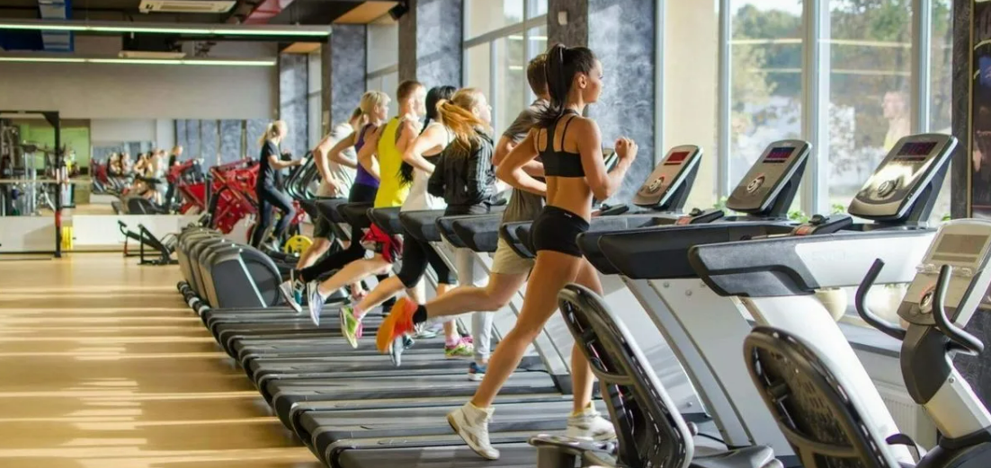 Фитнес-клуб в Казани: как найти идеальное место для тренировок и начать новую жизнь.