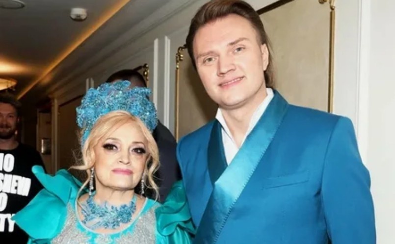 Константин поначевный биография личная жизнь Поющий "король мажоров". Сын Надежды Кадышевой шокировал публику своей личной жи