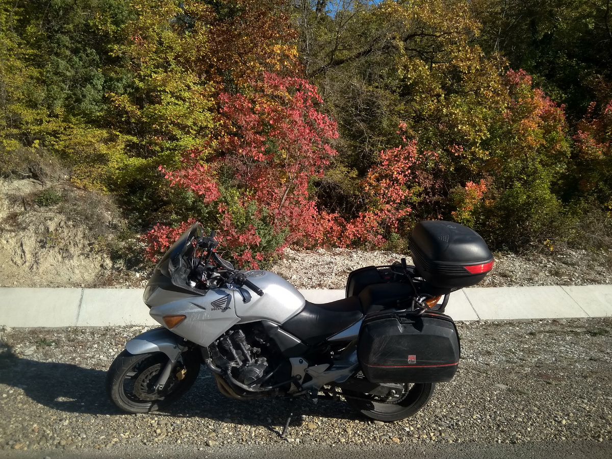 На горных серпантинах