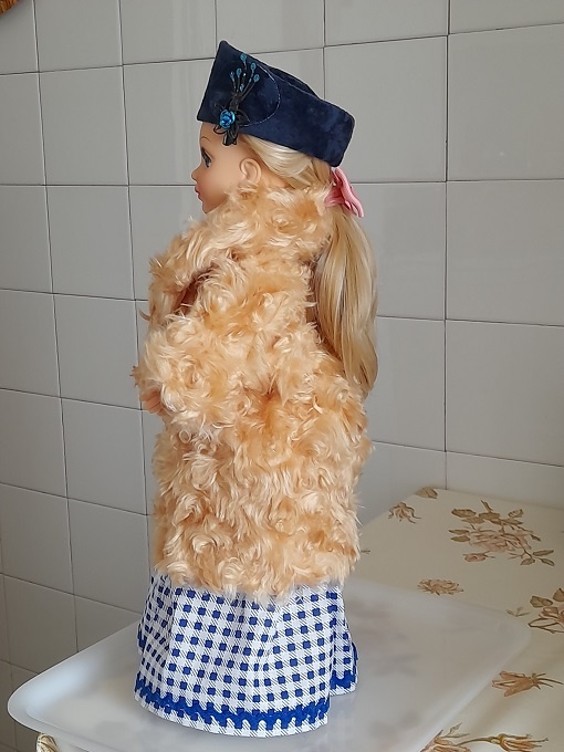 "Карамельная вселенная вьюг". Зимний образ куклы Анастасии. Февраль, 2025.