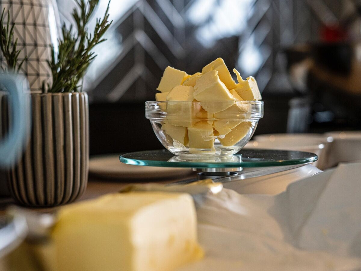    Сливочное масло © Фото : Unsplash/Sorin Gheorghita