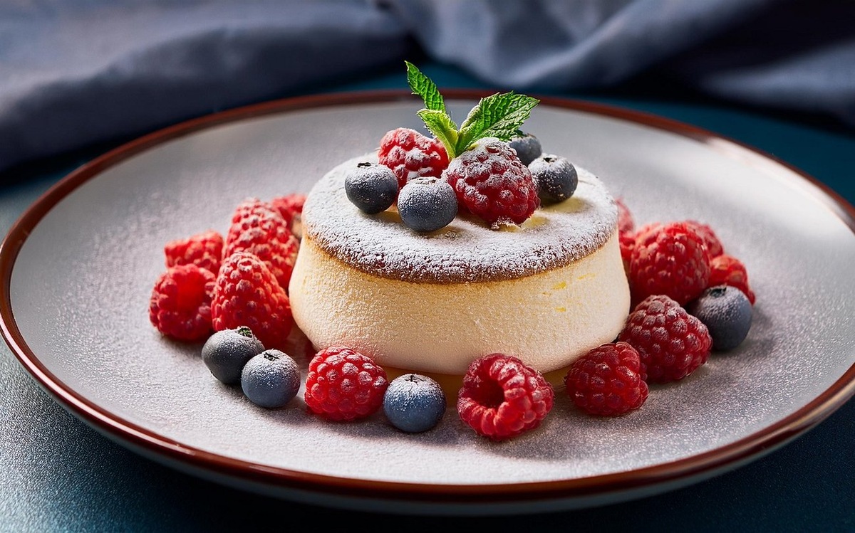 Ваше суфле получится воздушным как облако: простые хитрости идеального блюда от кондитеров / Фото: Pogovorim.by
