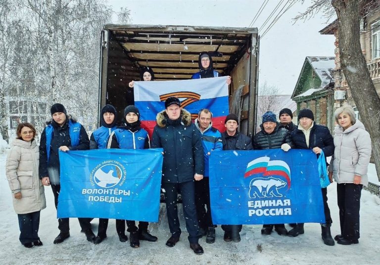    Жители Абдулинского округа передали на фронт более 280 посылок Оренбуржье