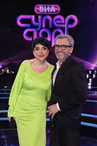 Лолита четыре сезона вела шоу «Суперстар!», но нынешней сезон проходит без нее

