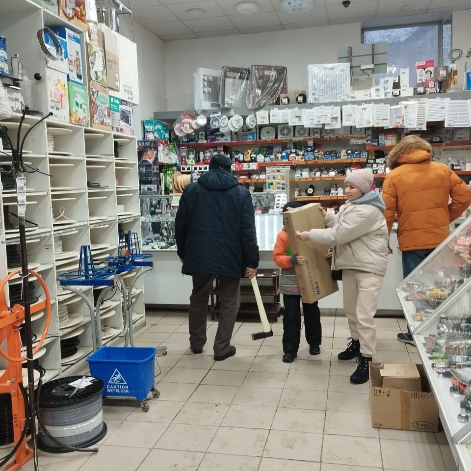 Мы настроены бороться за то что должно быть нашим. Порой, используем для этого грубую силу 