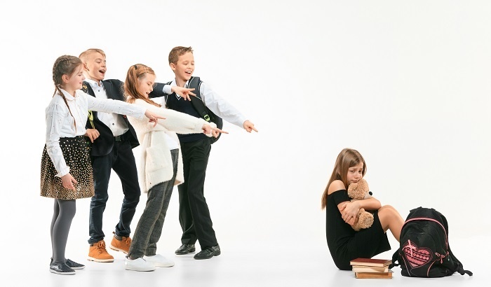    Минпросвещения подготовило чек-лист об ответственности за травлю в школах