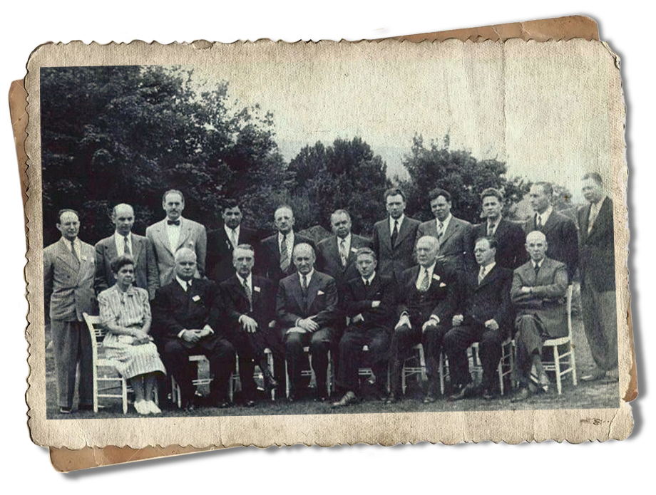 Бреттон-Вудское соглашение – международная система организации денежных отношений и торговых расчётов, установленная по итогам Бреттон-Вудской конференции, проходившей с 1 по 22 июля 1944 года. На фото – делегации СССР и США.  | Фото: Leo Rosenthal. Copyright belong to United Nations