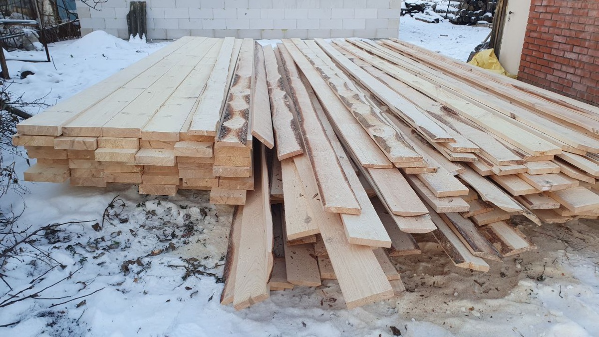 Фото из личного архива по строительству дома.