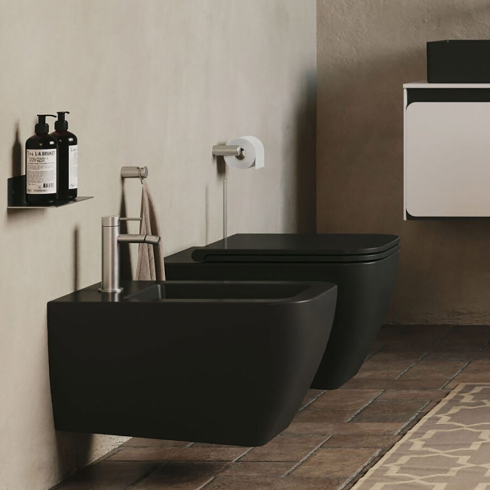 Унитазы и биде итальянского бренда SDR