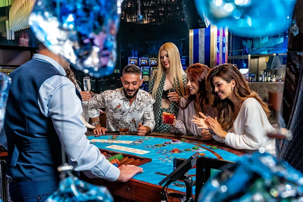    Gago Jackson, талантливый двойник легендарного Майкла Джексона выступит 22 февраля на сцене нового шоу «Звёзды» в казино «Бумеранг». Фото: пресс-служба игорной зоны "Красная Поляна"