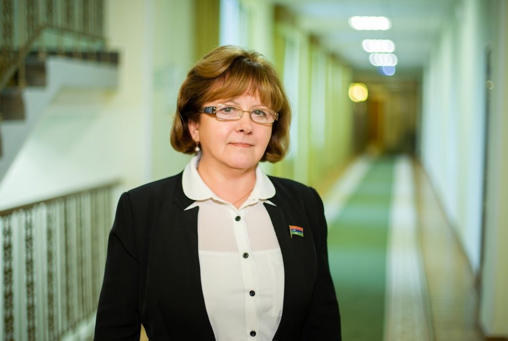 Ирина Кузичева. Фото: пресс-служба Законодательного собрания Карелии  📷
