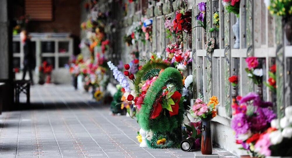 Россияне стали чаще экономить на похоронах и выбирать кремацию