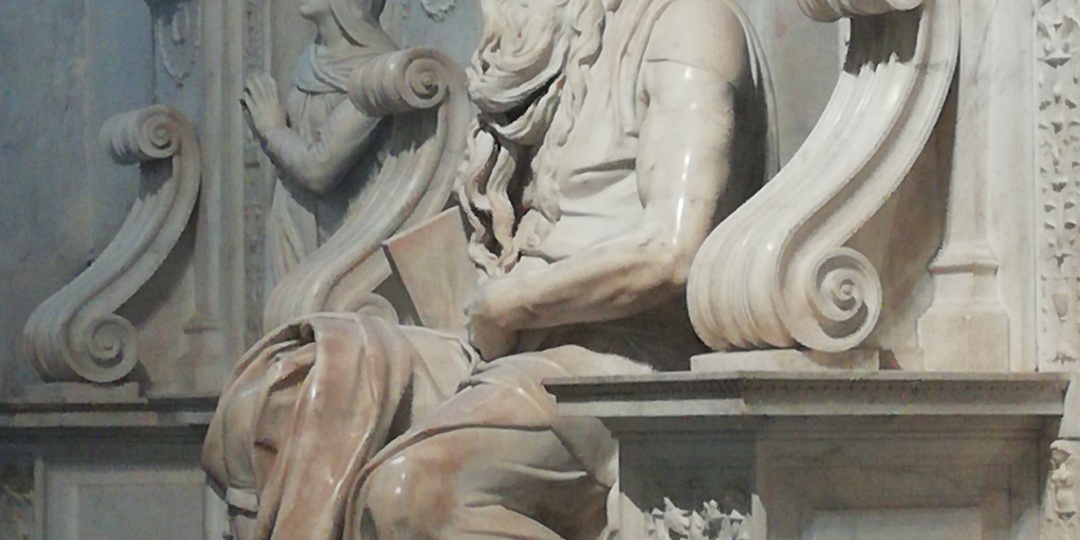 Рим. Через Лестницу Борджиа к шедевру Микеланджело "Моисей" в церкви Сан-Пьетро-ин-Винколи.