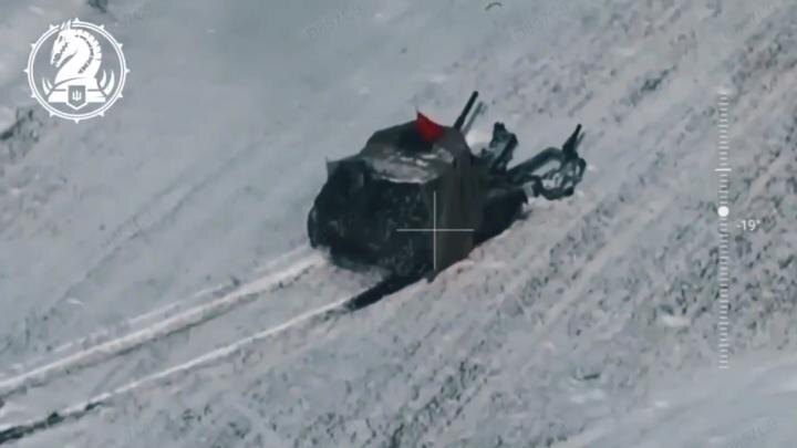 Скрин с видео вражеских пабликов.