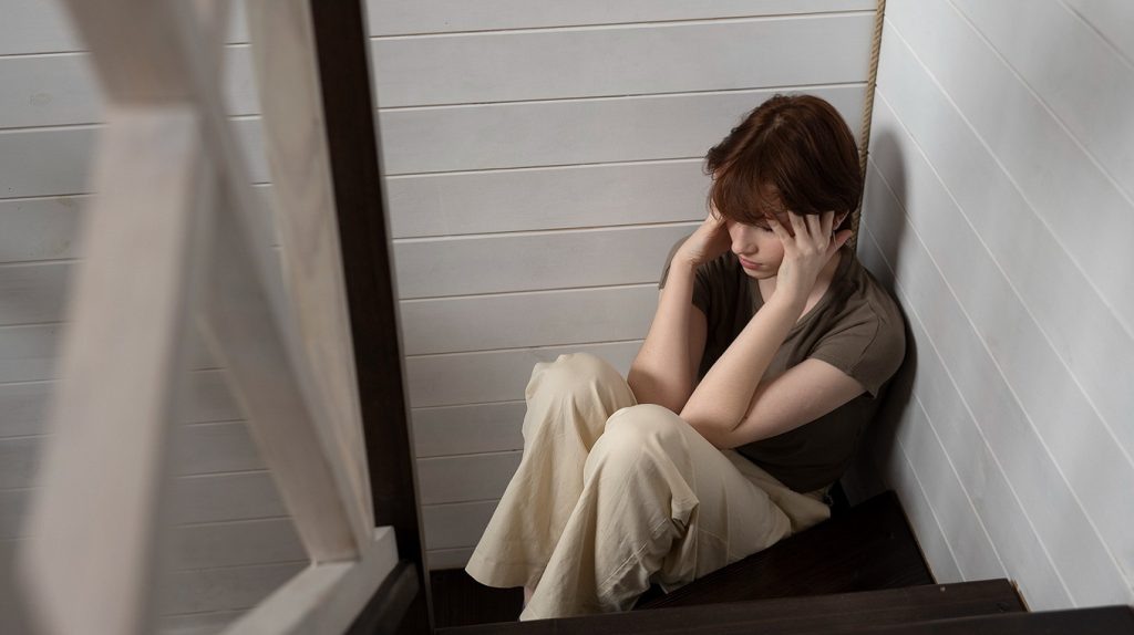     Грязные руки и страх летающих скрепок. Так выглядит обсессивно-компульсивное расстройство Екатерина Ушахина