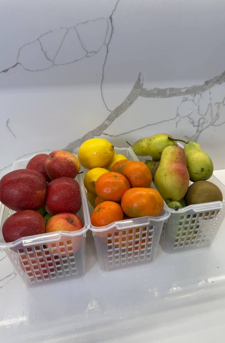 фрукты и овощи сразу раскладываю по прозрачным контейнерам 