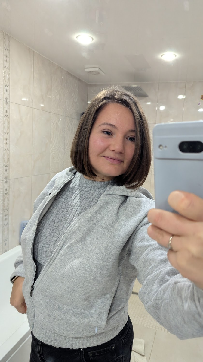 Треть волос срезала :)