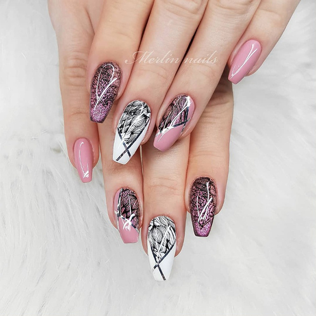 Абстракция в маникюре. Современные дизайны маникюра. Идеи маникюра