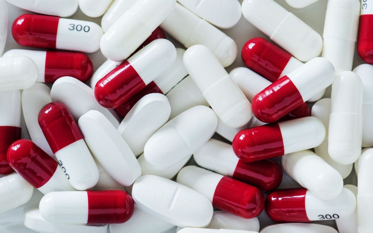    Совладельцы фармацевтической компании из Санкт-Петербурга делят активы через суд Фото – ru.freepik.com