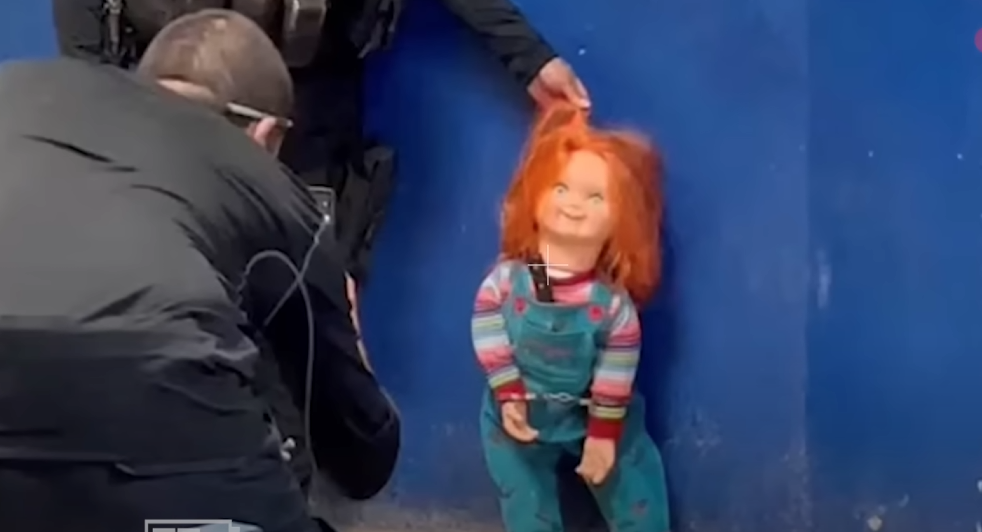 Кукла Чаки и мексиканская полиция