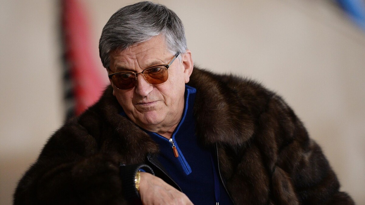 Александр Тихонов