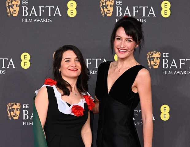 Смотрим самые нелепые и самые красивые наряды на красной дорожке церемонии BAFTA!