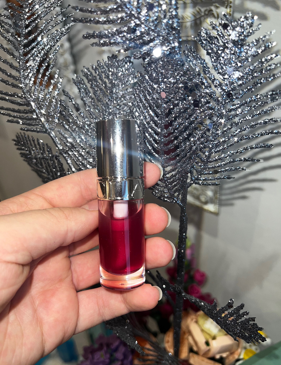 Масло для губ ClARINS  lip comfort oil. Оттенок 02 Raspberry 