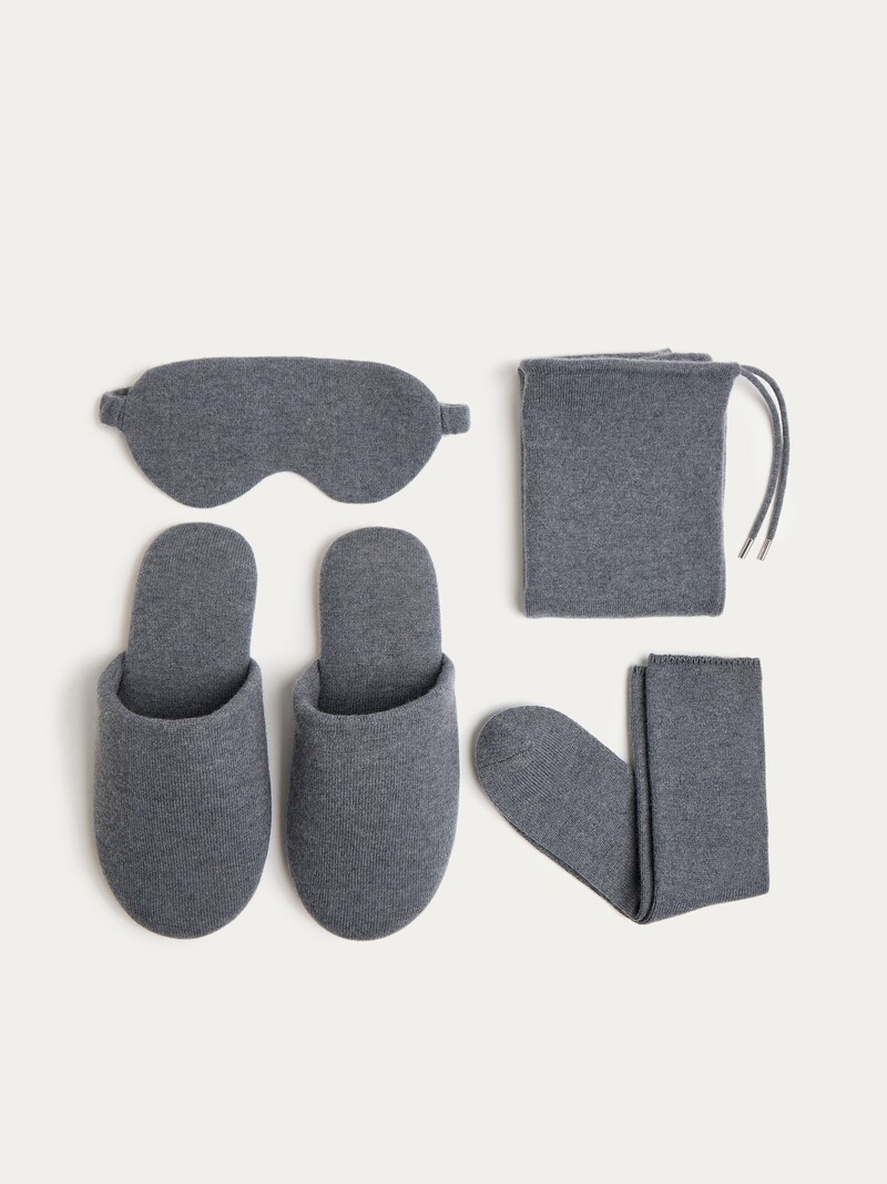  📷    Модные, классные и практичные: 10 подарков для мужчин. Выбор BURO. (фото 1)