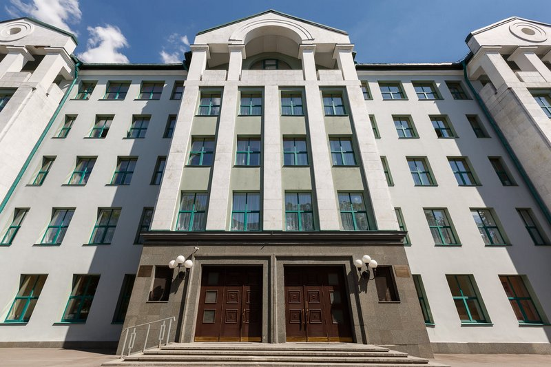 Малый кисловский переулок 4 с5. Логотип московской консерватории им чайковского. Вивальди оркестр. Цмш при московской консерватории. Музыкальная школа при вузе.