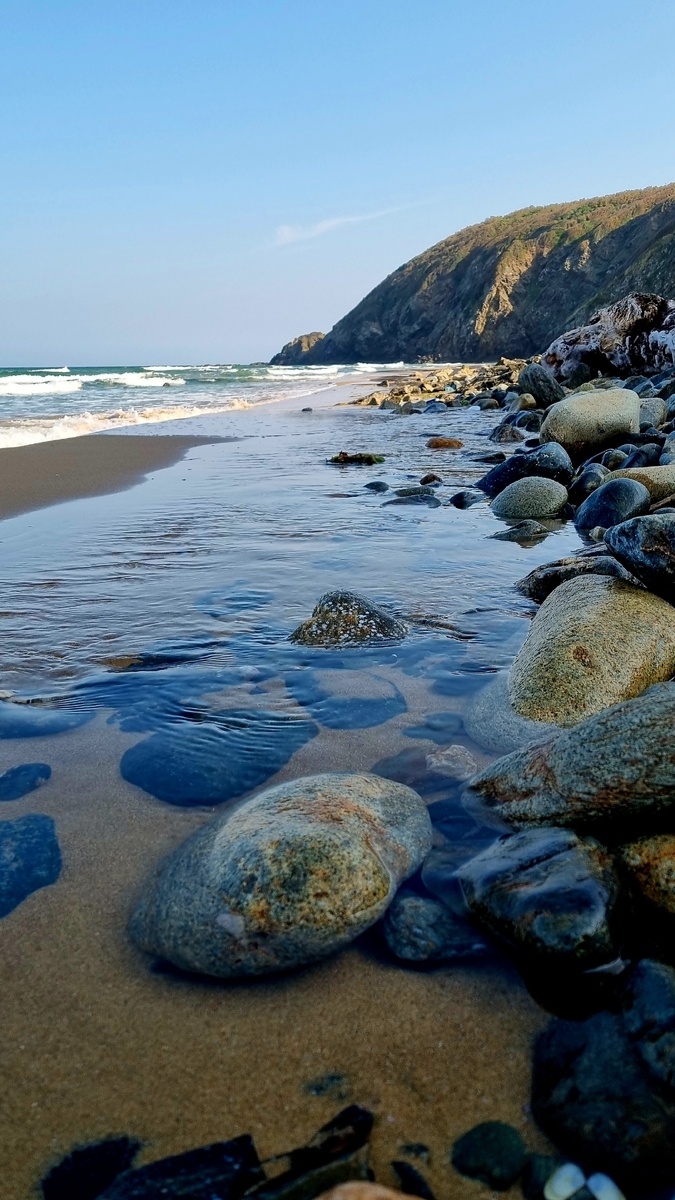 Берег Чёрного моря в деревне Kıyıköy. Фото Elena HrisTan