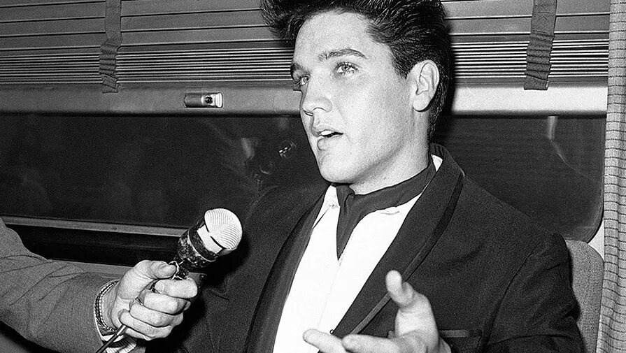 После смерти Элвис продолжает зарабатывать.